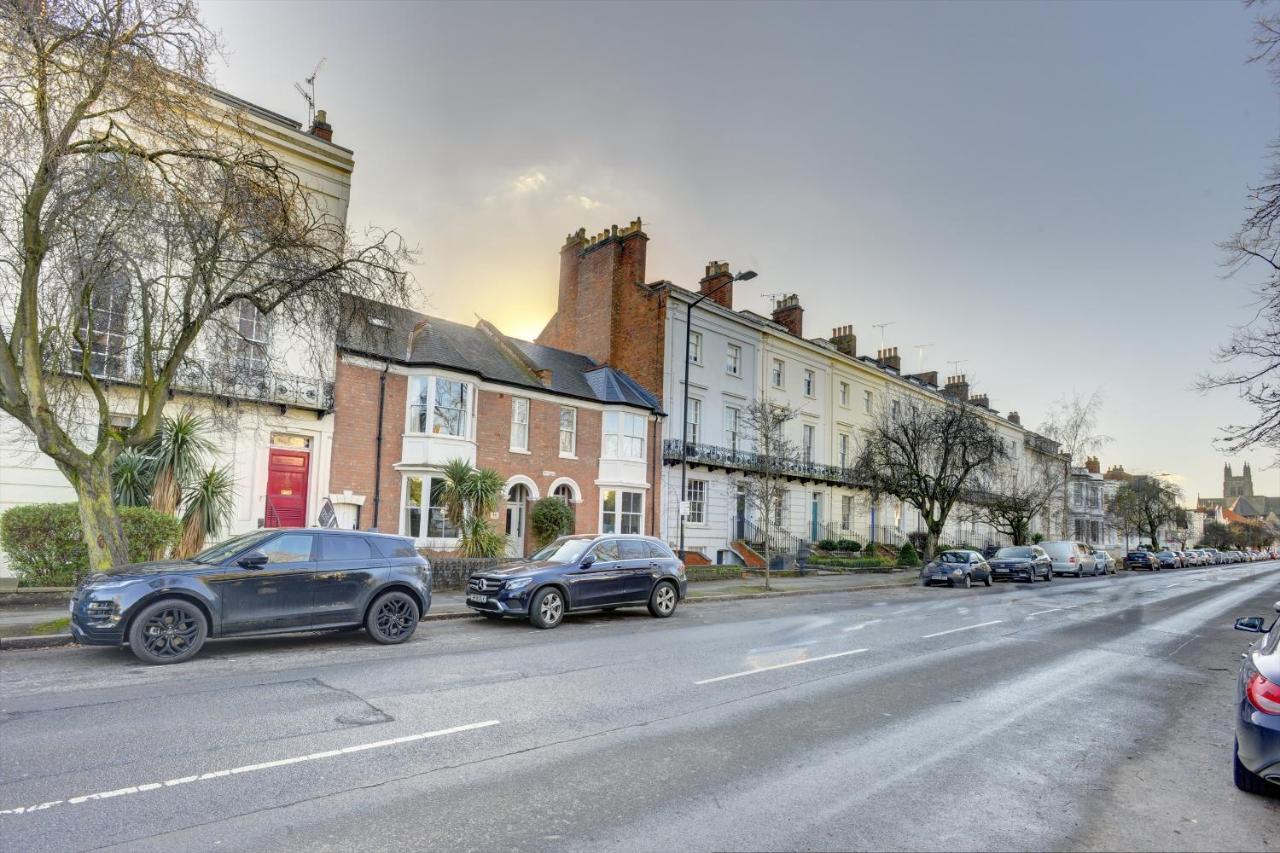 Regency Nest By Spa Town Property - Stylish 3 Bedroom Apartment On 2 Floors, Central Leamington Spa Exterior foto