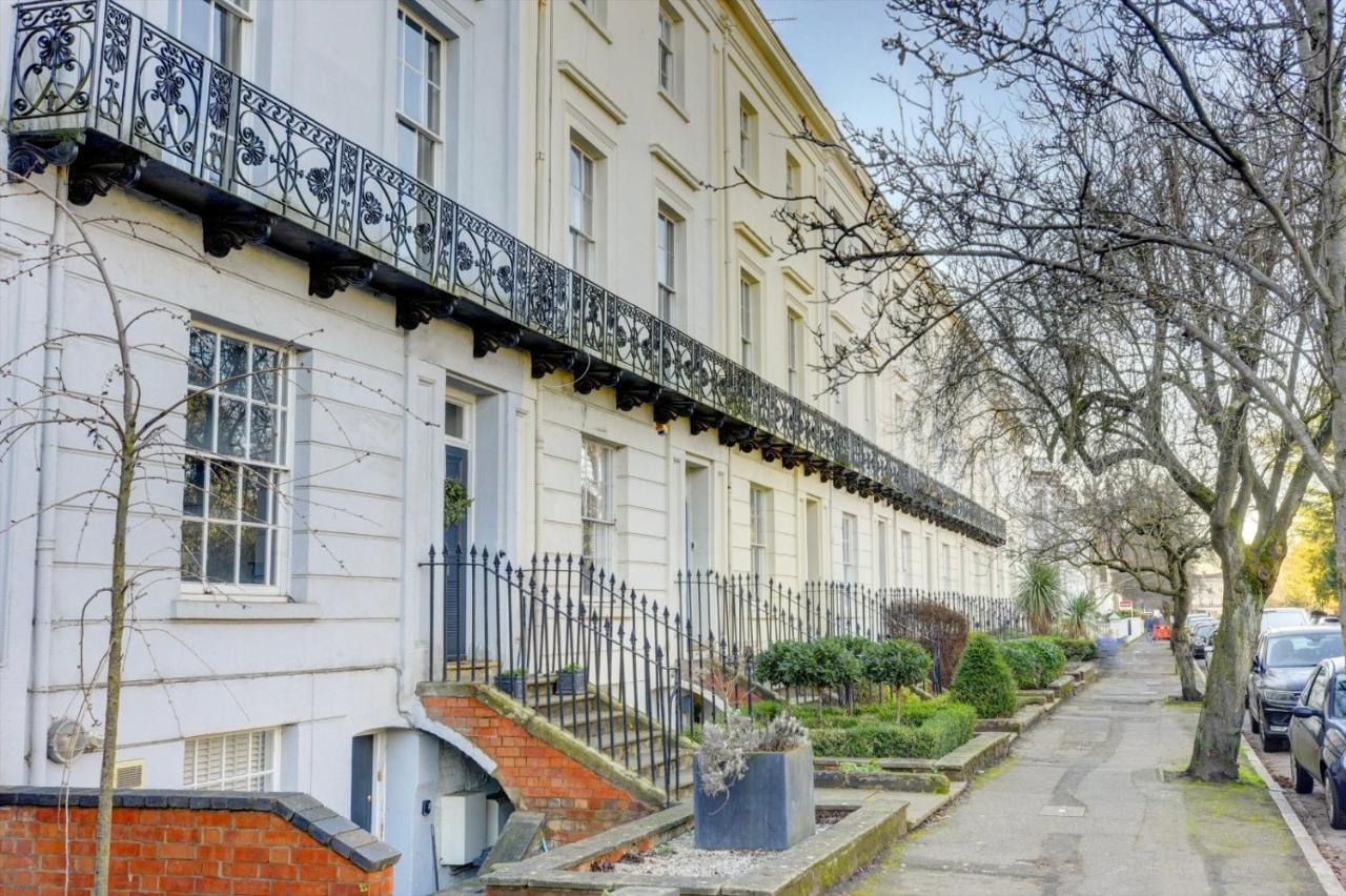 Regency Nest By Spa Town Property - Stylish 3 Bedroom Apartment On 2 Floors, Central Leamington Spa Exterior foto
